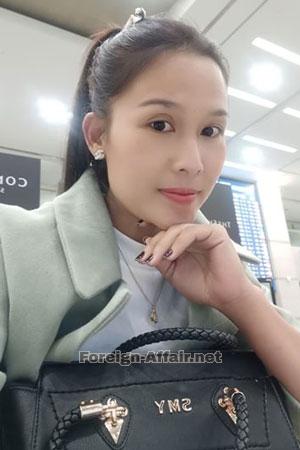 186109 - Panida Age: 38 - Thailand