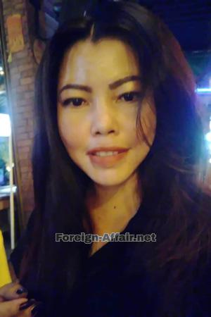 197001 - Rossarin Age: 43 - Thailand