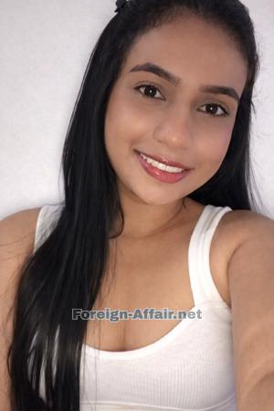 212389 - Wendy Age: 33 - Colombia