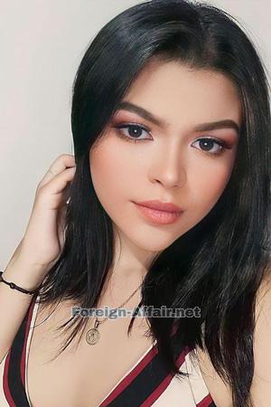 215240 - Andrea Age: 26 - Colombia