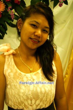 141101 - Nattaporn Age: 28 - Thailand