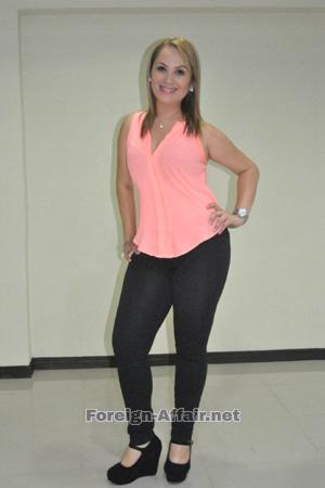 158652 - Sirleny Age: 41 - Costa Rica