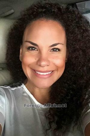 163970 - Monica Age: 49 - Colombia