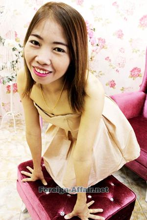 165852 - Wiriya Age: 39 - Thailand