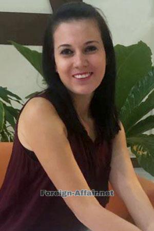 186552 - Jessica Age: 36 - Costa Rica