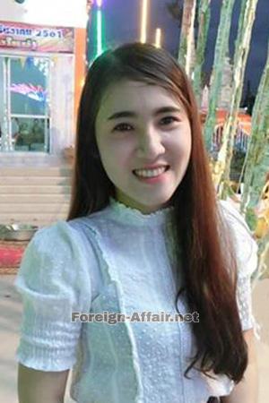 193521 - Kanyarat Age: 32 - Thailand