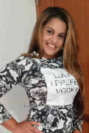 194373 - Yaima Age: 31 - Cuba