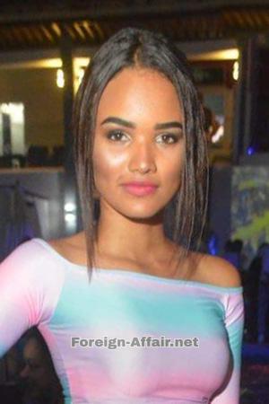 201590 - Eli Age: 24 - Dominican Republic