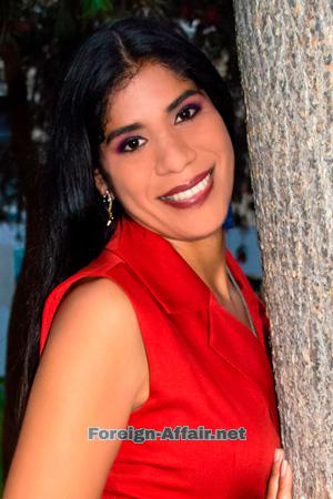 203849 - Lesly Age: 37 - Peru