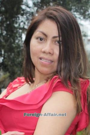 205110 - Ruth Age: 41 - Peru