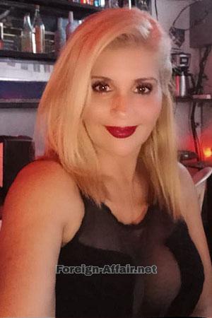 205376 - Jenny Age: 55 - Costa Rica