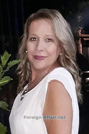 205385 - Viria Age: 57 - Costa Rica