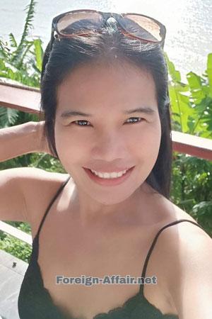 205598 - Pimjai Age: 42 - Thailand
