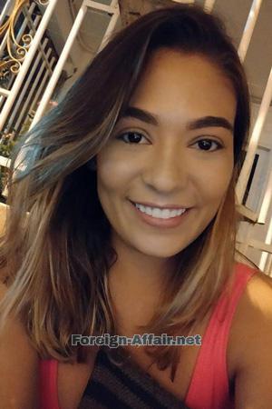 205915 - Liseth Age: 34 - Colombia