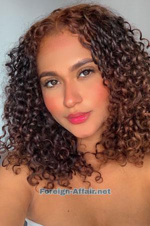 208607 - Valeria Age: 25 - Colombia