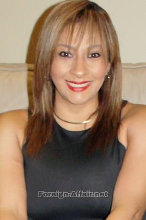 211855 - Mariam Age: 43 - Costa Rica
