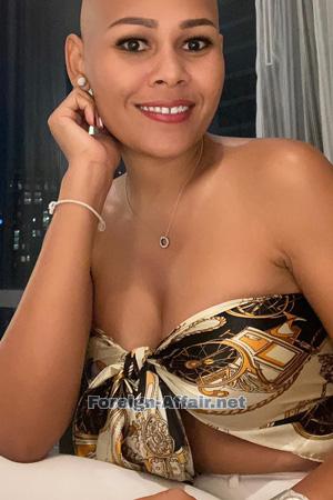 213060 - Chansunee � Age: 36 - Thailand