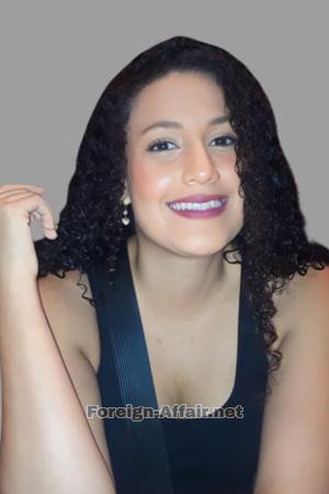 213890 - Karellys Age: 21 - Colombia