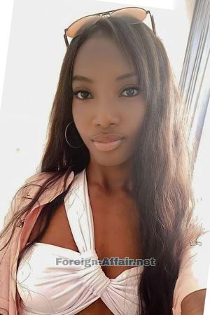 215380 - Darling Age: 27 - Colombia