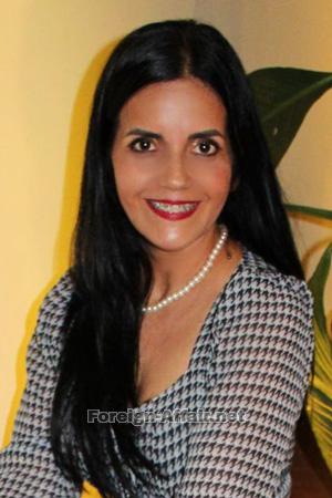 215403 - Marcia Age: 53 - Costa Rica