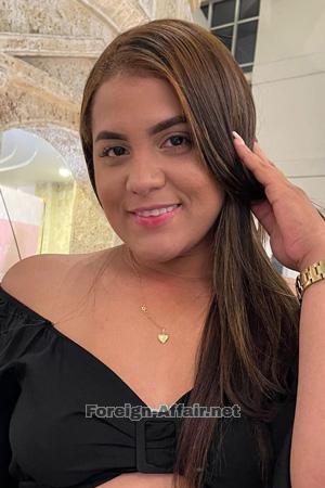 216901 - Julieth Age: 29 - Colombia