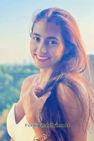 217101 - Paola Age: 33 - Colombia