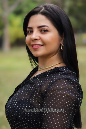 218133 - Lina Maria Age: 36 - Colombia