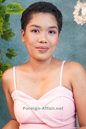 218467 - Medalia Age: 26 - Philippines