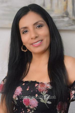219327 - Linda Age: 42 - Peru