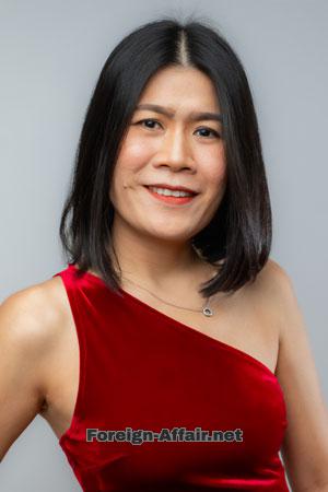 220461 - Sawanya Age: 42 - Thailand