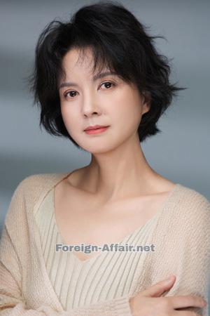 221490 - Elina Age: 47 - China