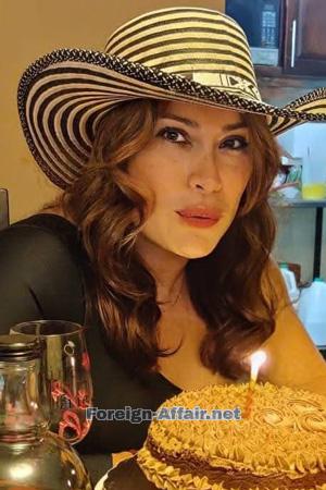 227286 - Yolvy Age: 47 - Costa Rica