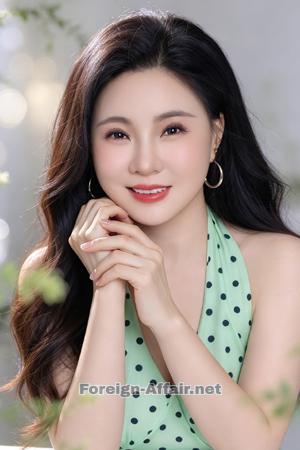 229370 - Rosie Age: 44 - China